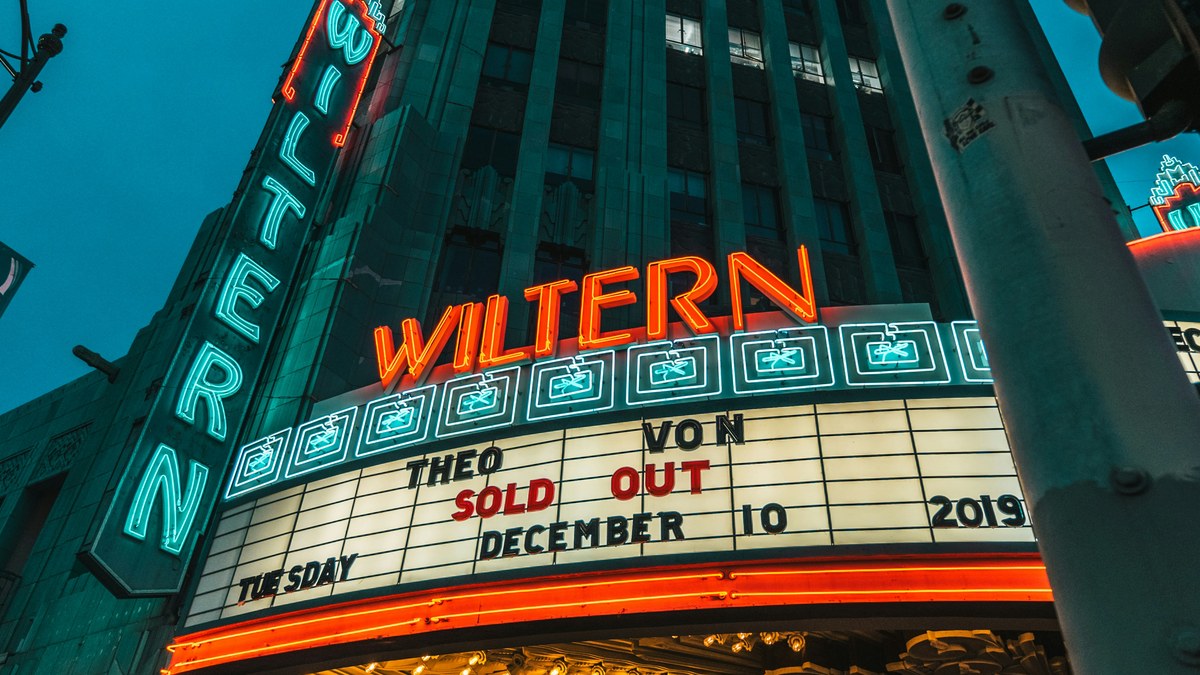 Wiltern Theatre marquee showing a sold-out show